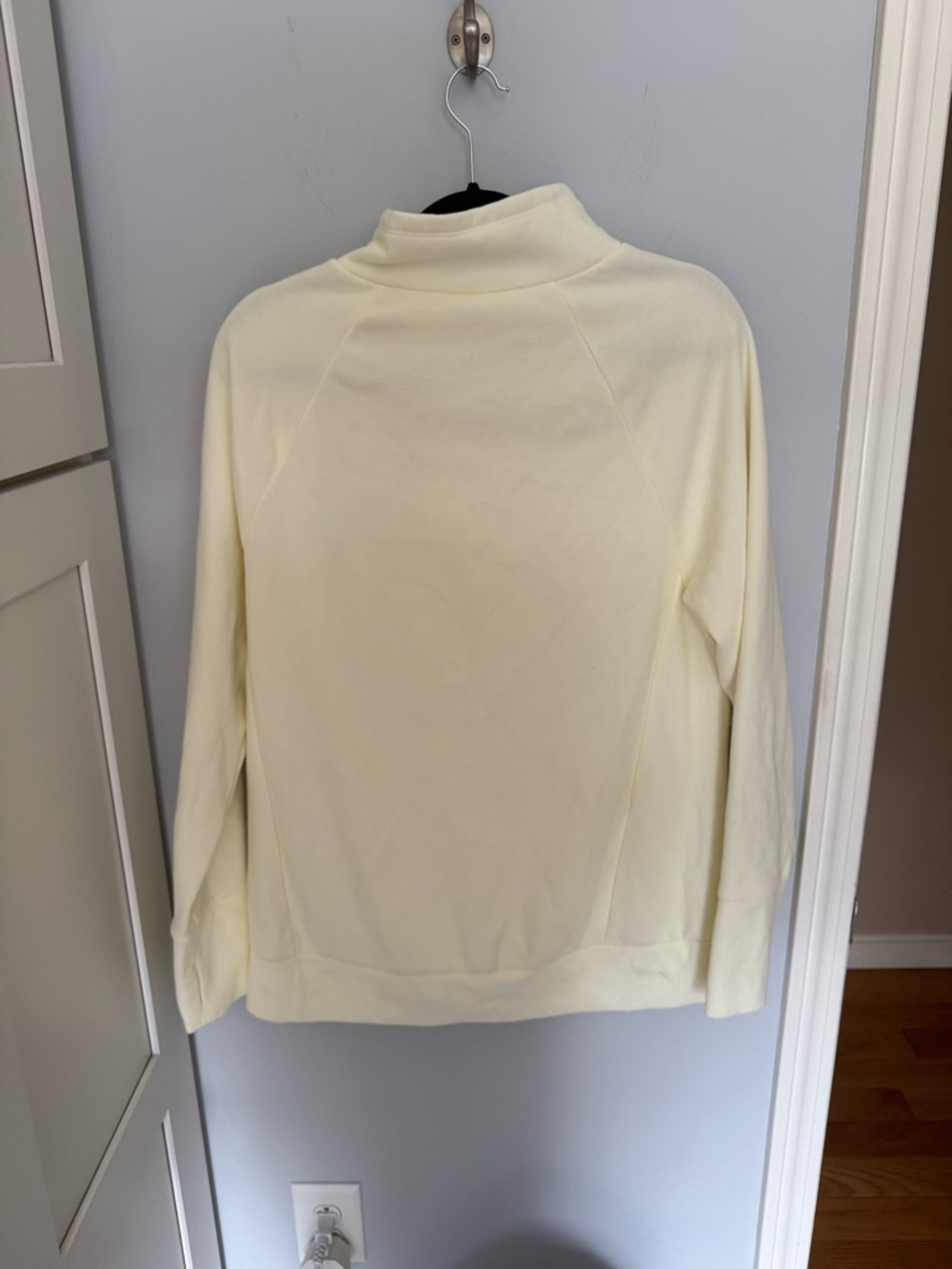 NWT Fabletics Women's Zaylee Funnel Neck Tunic - Picture 7 of 7